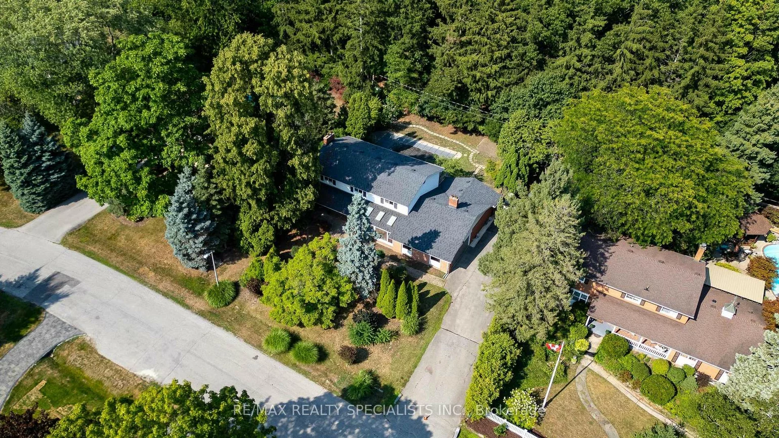 145, Wolfdale, 1017 - SW Southwest, Oakville