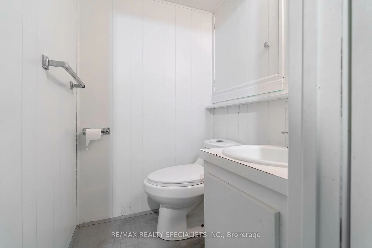 145, Wolfdale, 1017 - SW Southwest, Oakville