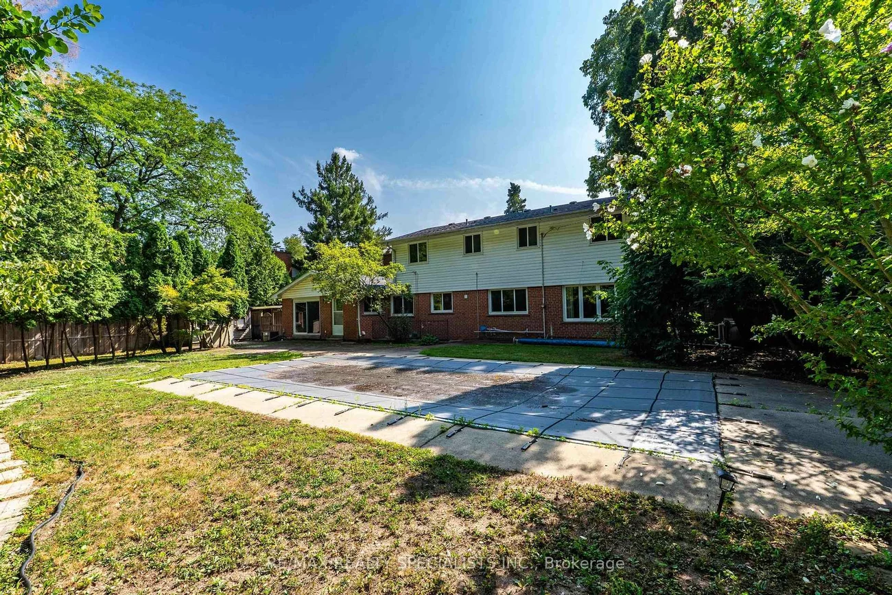 145, Wolfdale, 1017 - SW Southwest, Oakville