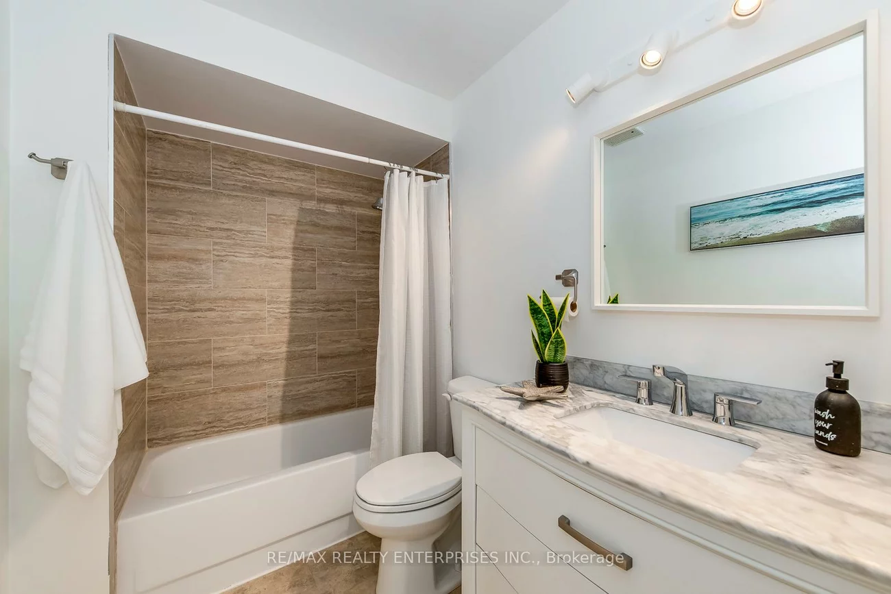 1157, Beechnut, 1004 - CV Clearview, Oakville