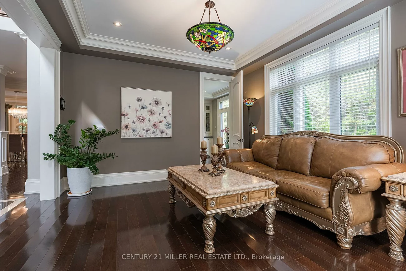 108, Livno, 1001 - BR Bronte, Oakville