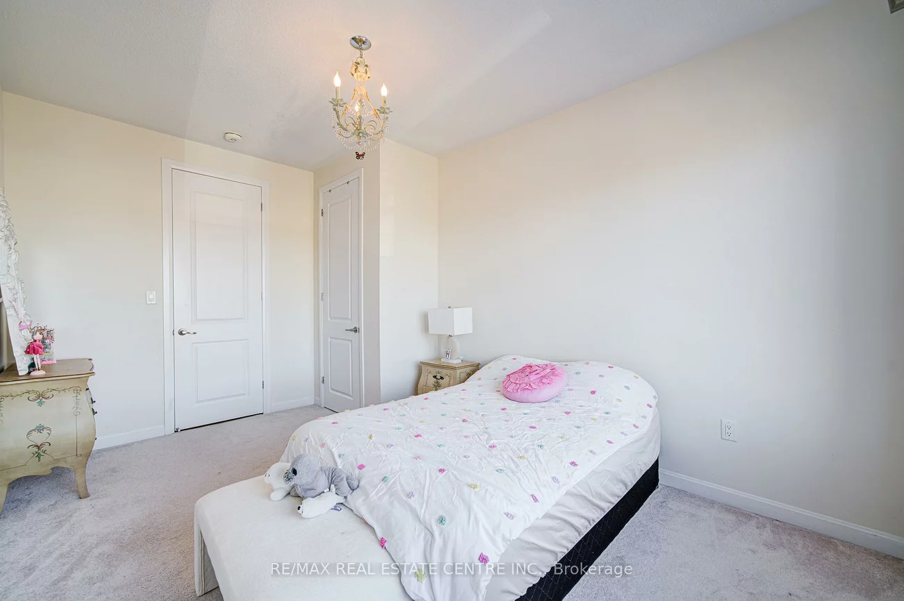 3268, Cloise, 1008 - GO Glenorchy, Oakville