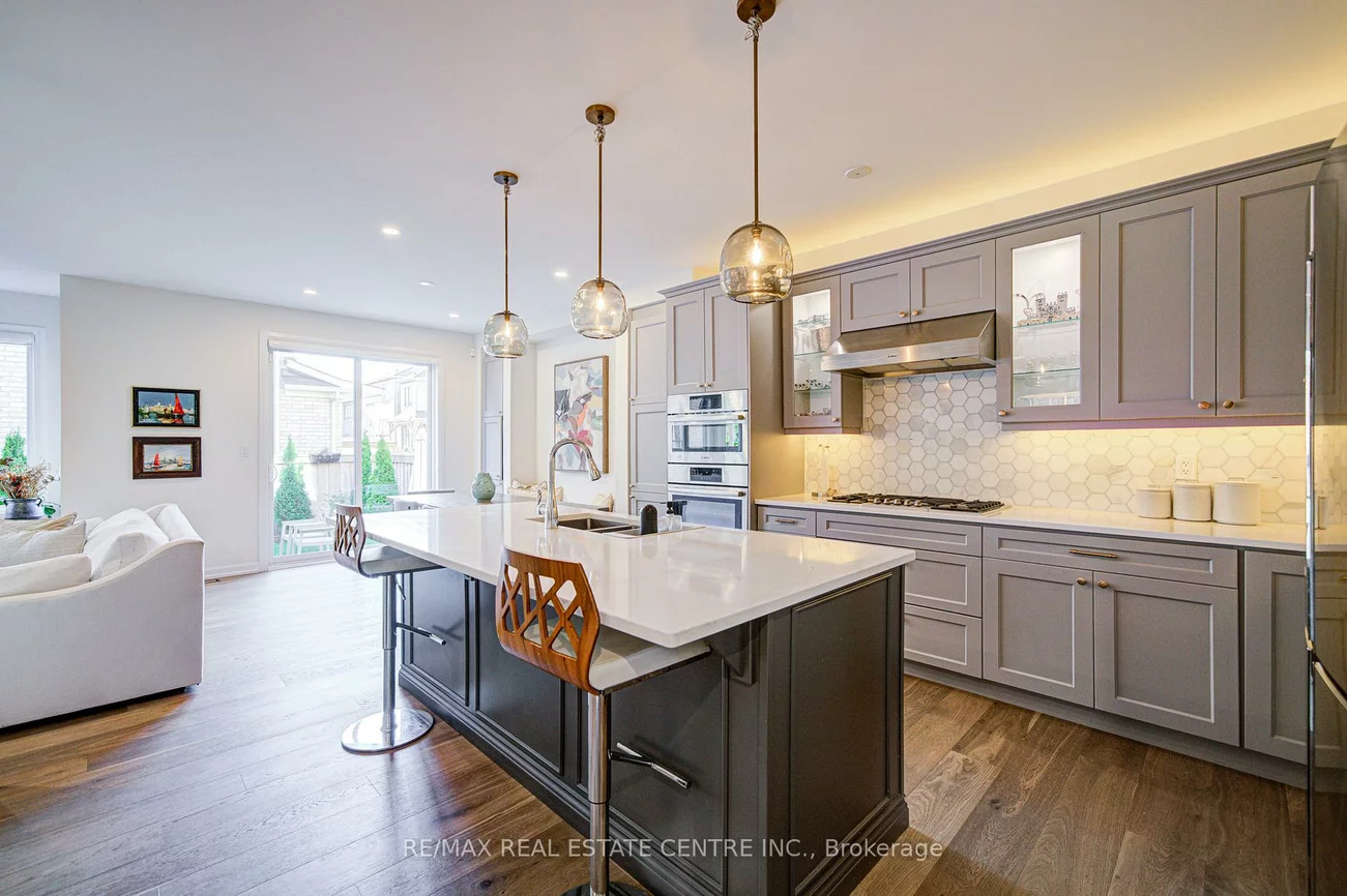 3268, Cloise, 1008 - GO Glenorchy, Oakville