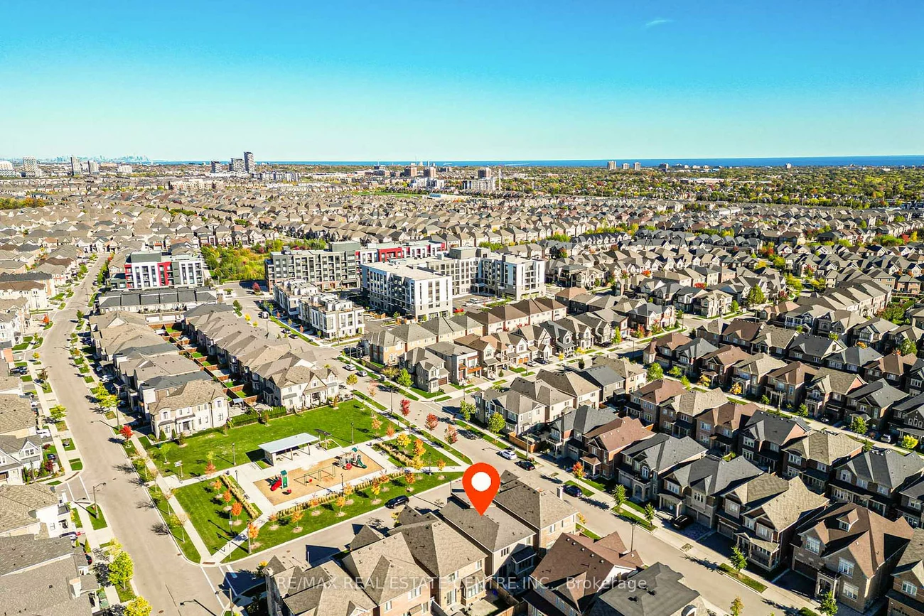 3268, Cloise, 1008 - GO Glenorchy, Oakville