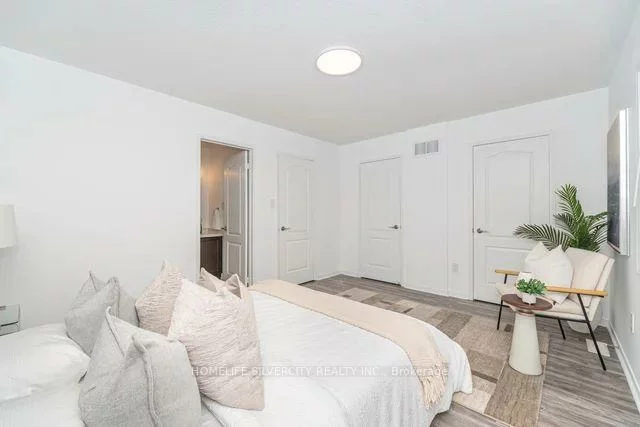 2397, Whistling Springs, 1019 - WM Westmount, Oakville