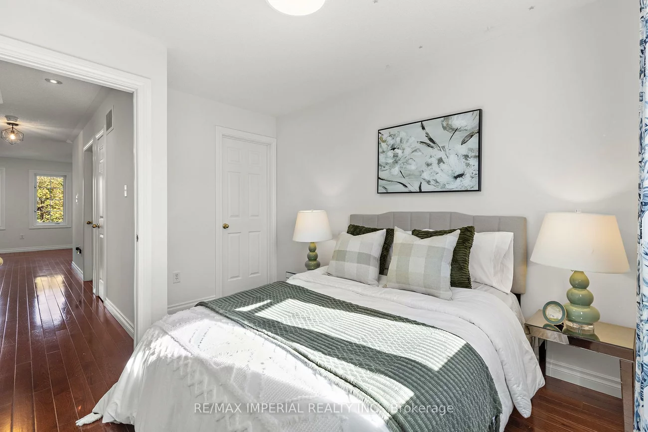 94, Littlewood, 1015 - RO River Oaks, Oakville