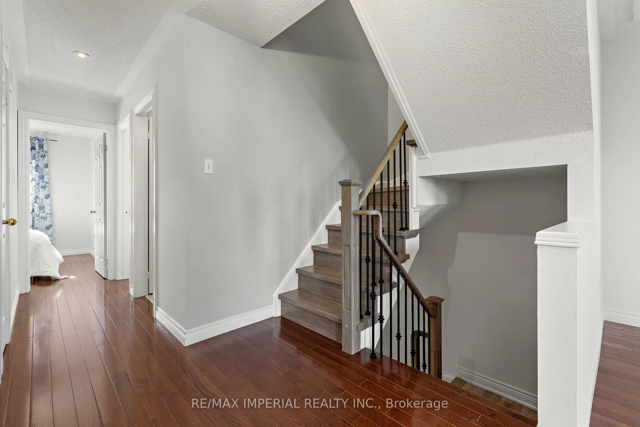 94, Littlewood, 1015 - RO River Oaks, Oakville