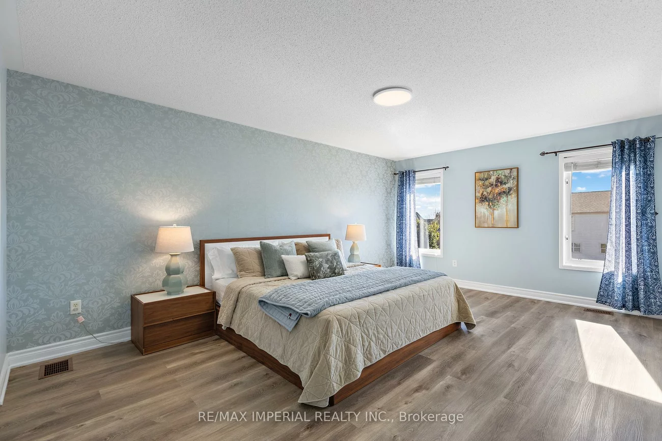 94, Littlewood, 1015 - RO River Oaks, Oakville