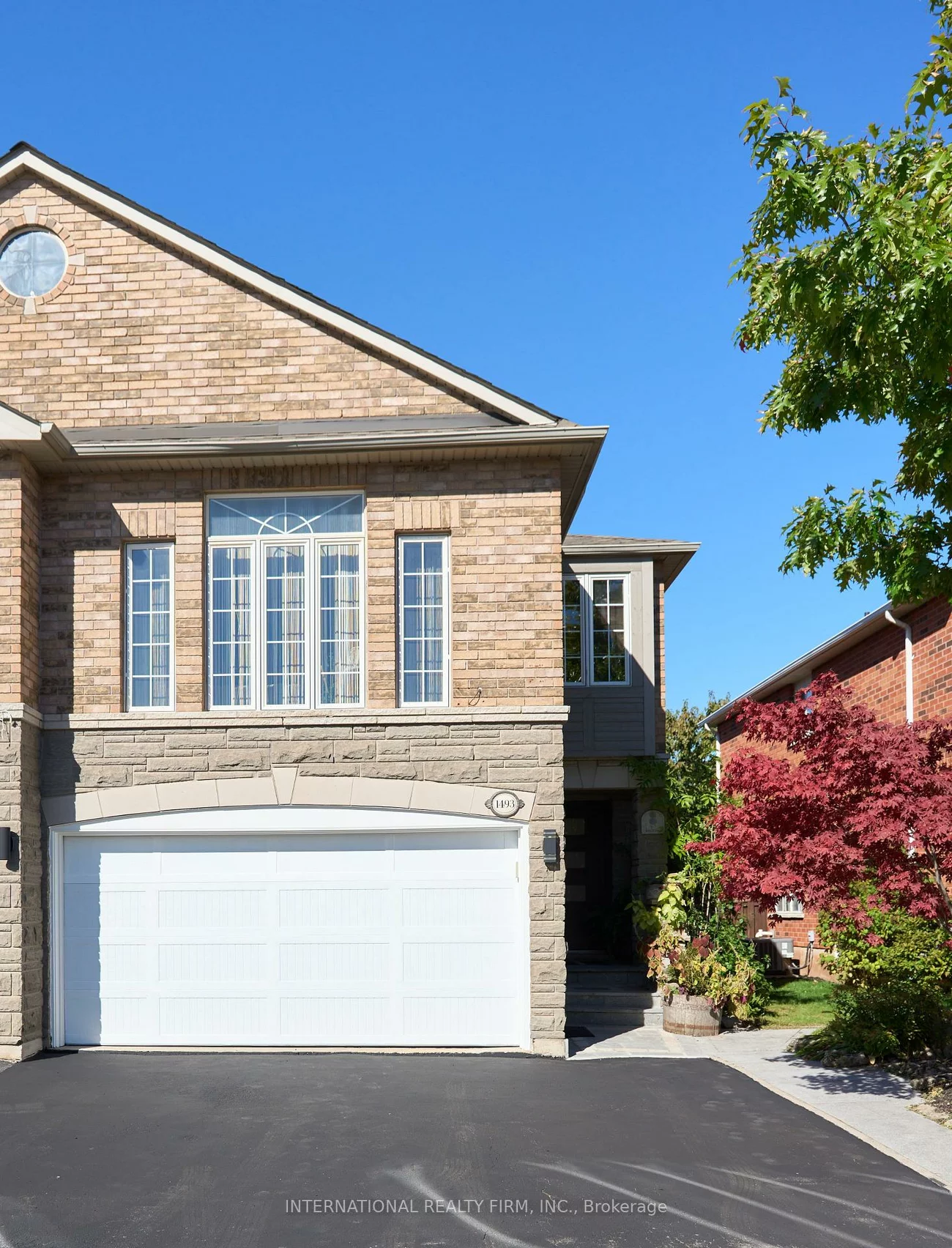 1493, Warbler, 1022 - WT West Oak Trails, Oakville