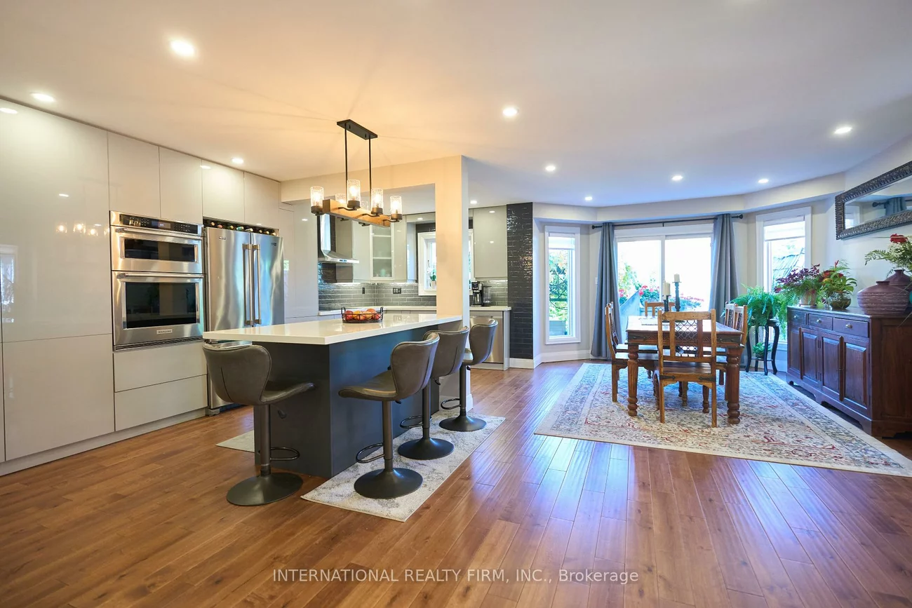 1493, Warbler, 1022 - WT West Oak Trails, Oakville