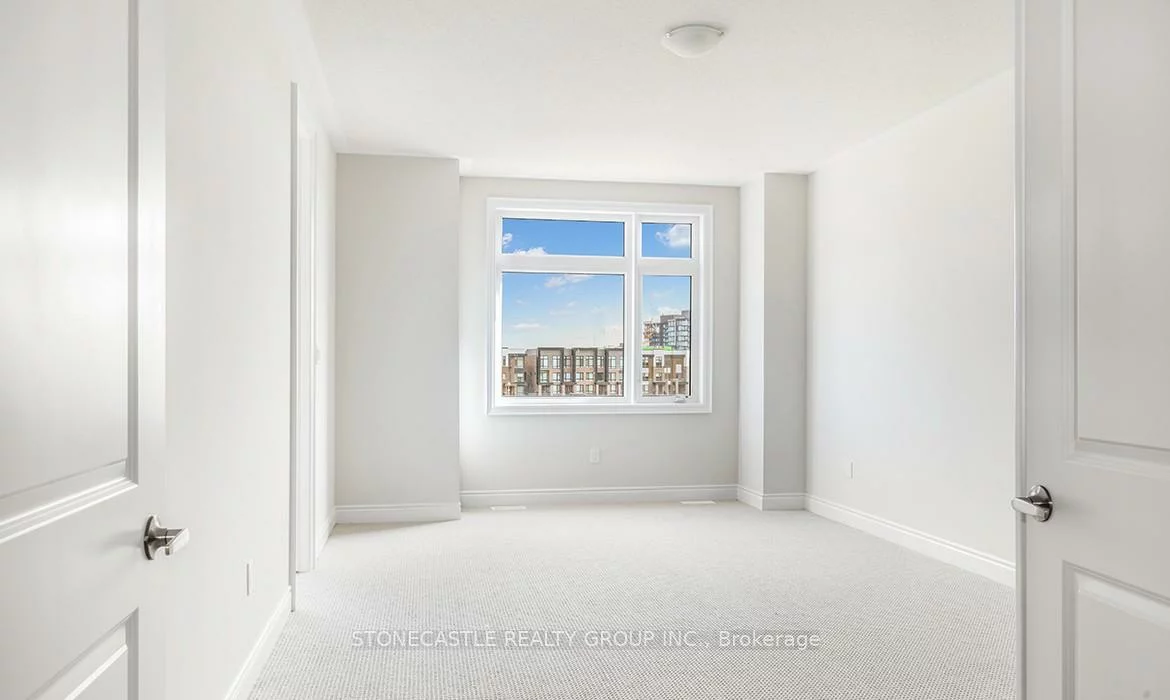 1388, Courtleigh, 1010 - JM Joshua Meadows, Oakville