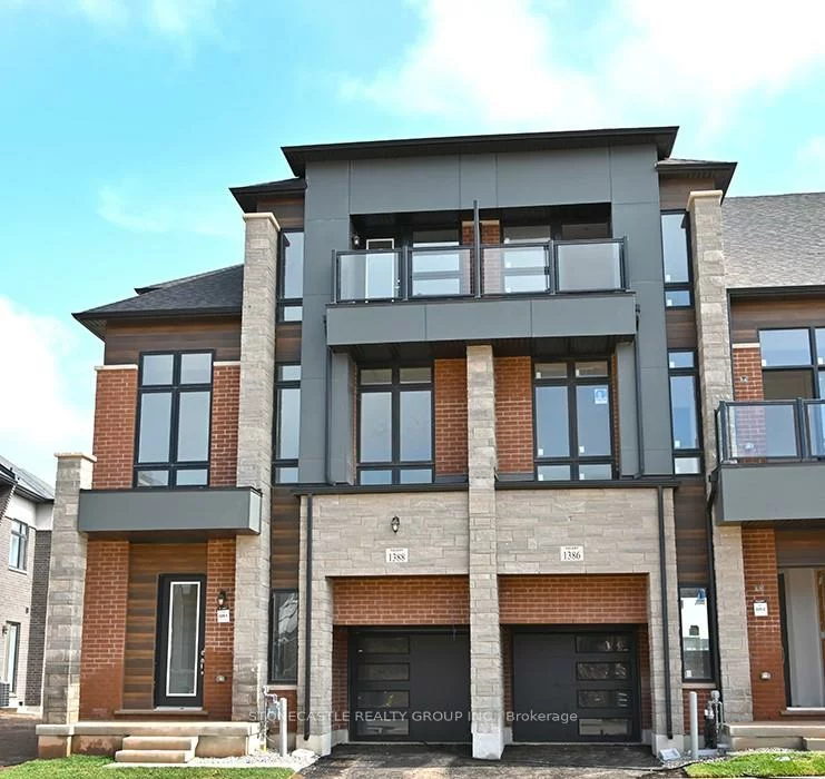 1388, Courtleigh, 1010 - JM Joshua Meadows, Oakville