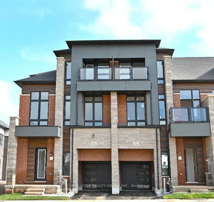 1388, Courtleigh, 1010 - JM Joshua Meadows, Oakville