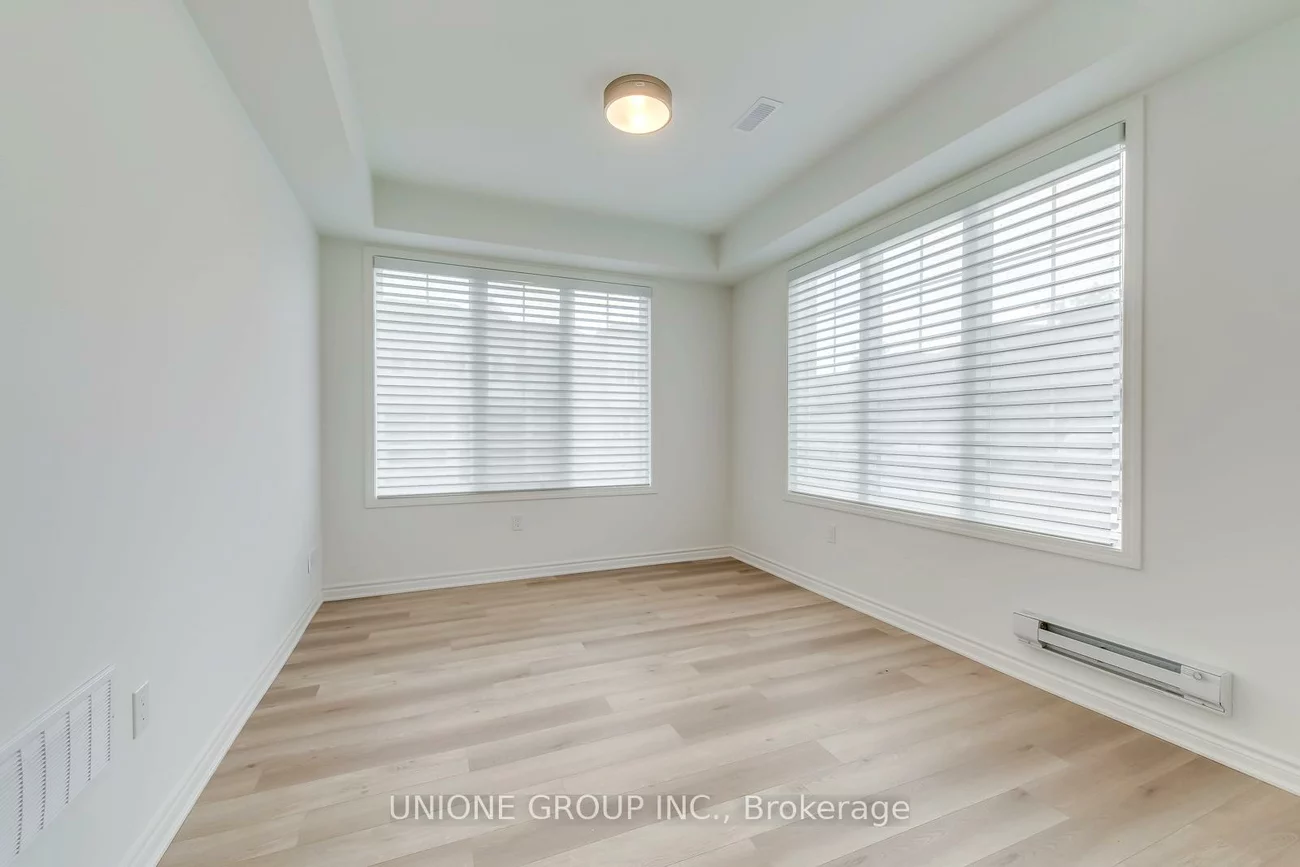 1305, Courtleigh, 1010 - JM Joshua Meadows, Oakville