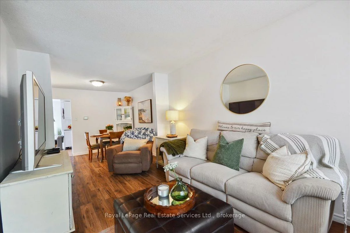 2248, MacLennan, 1015 - RO River Oaks, Oakville