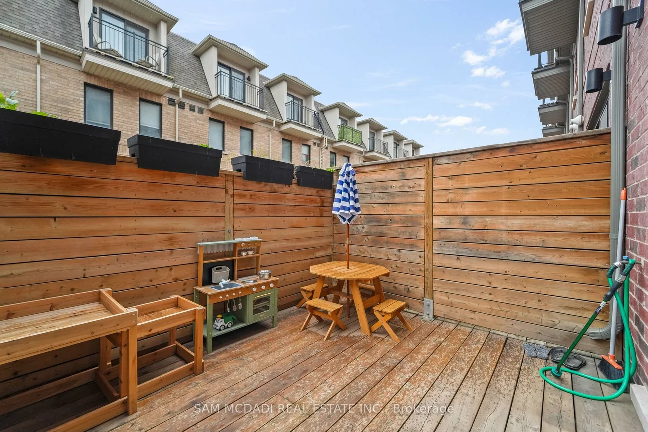 2160, Trafalgar, 1015 - RO River Oaks, Oakville