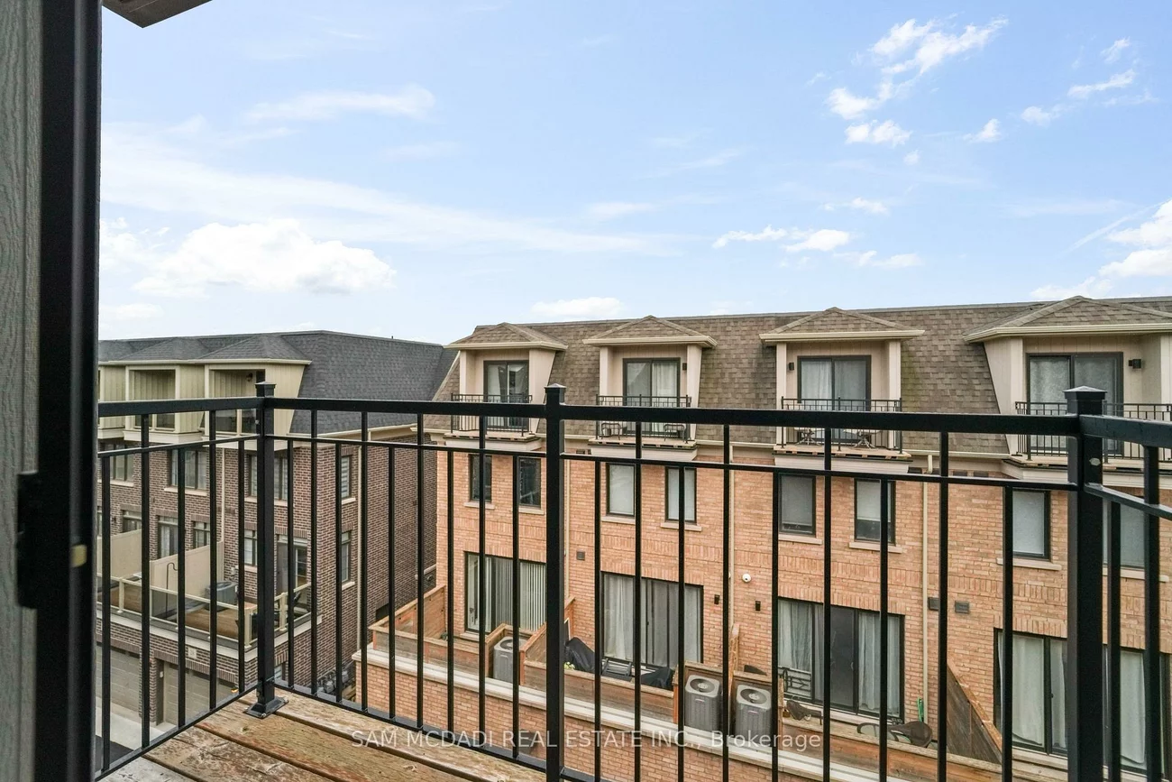 2160, Trafalgar, 1015 - RO River Oaks, Oakville
