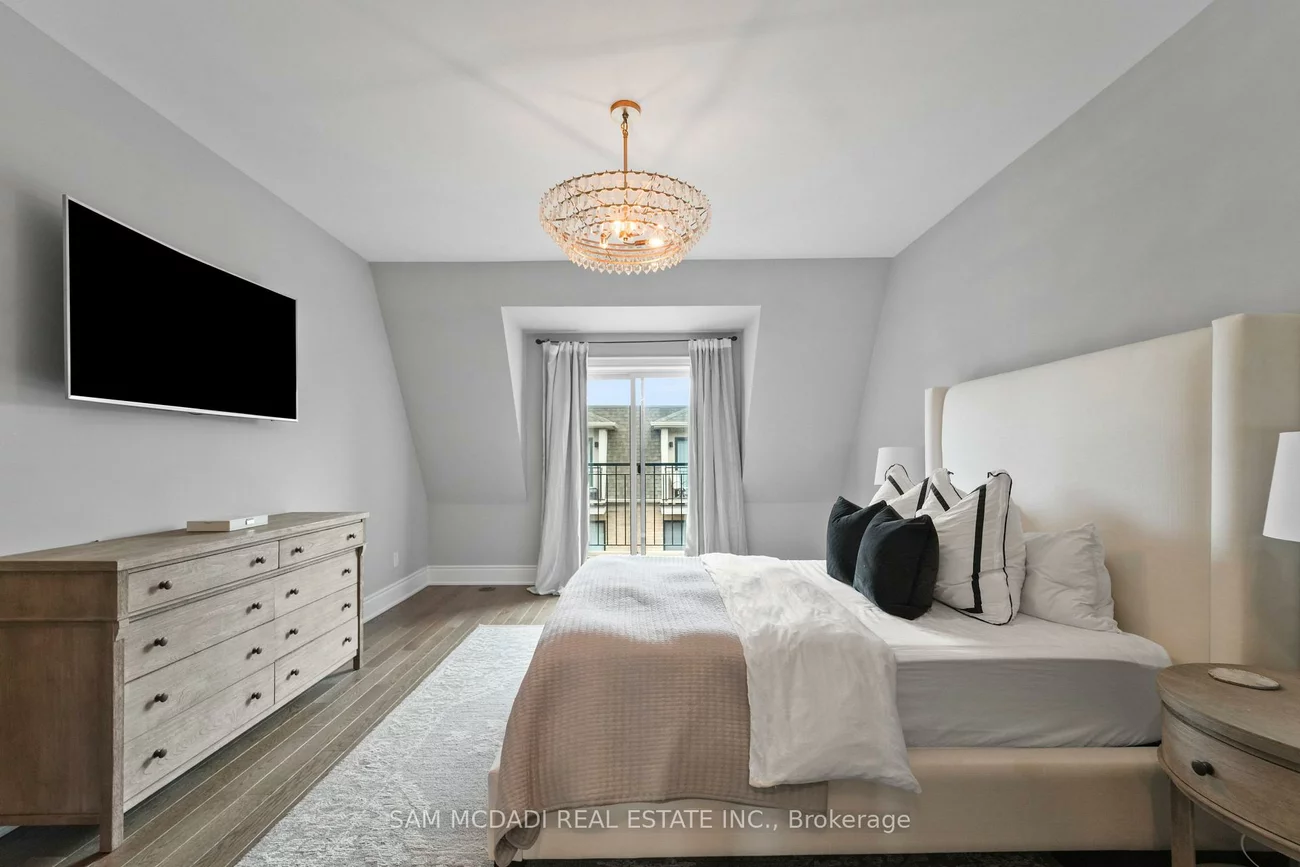 2160, Trafalgar, 1015 - RO River Oaks, Oakville