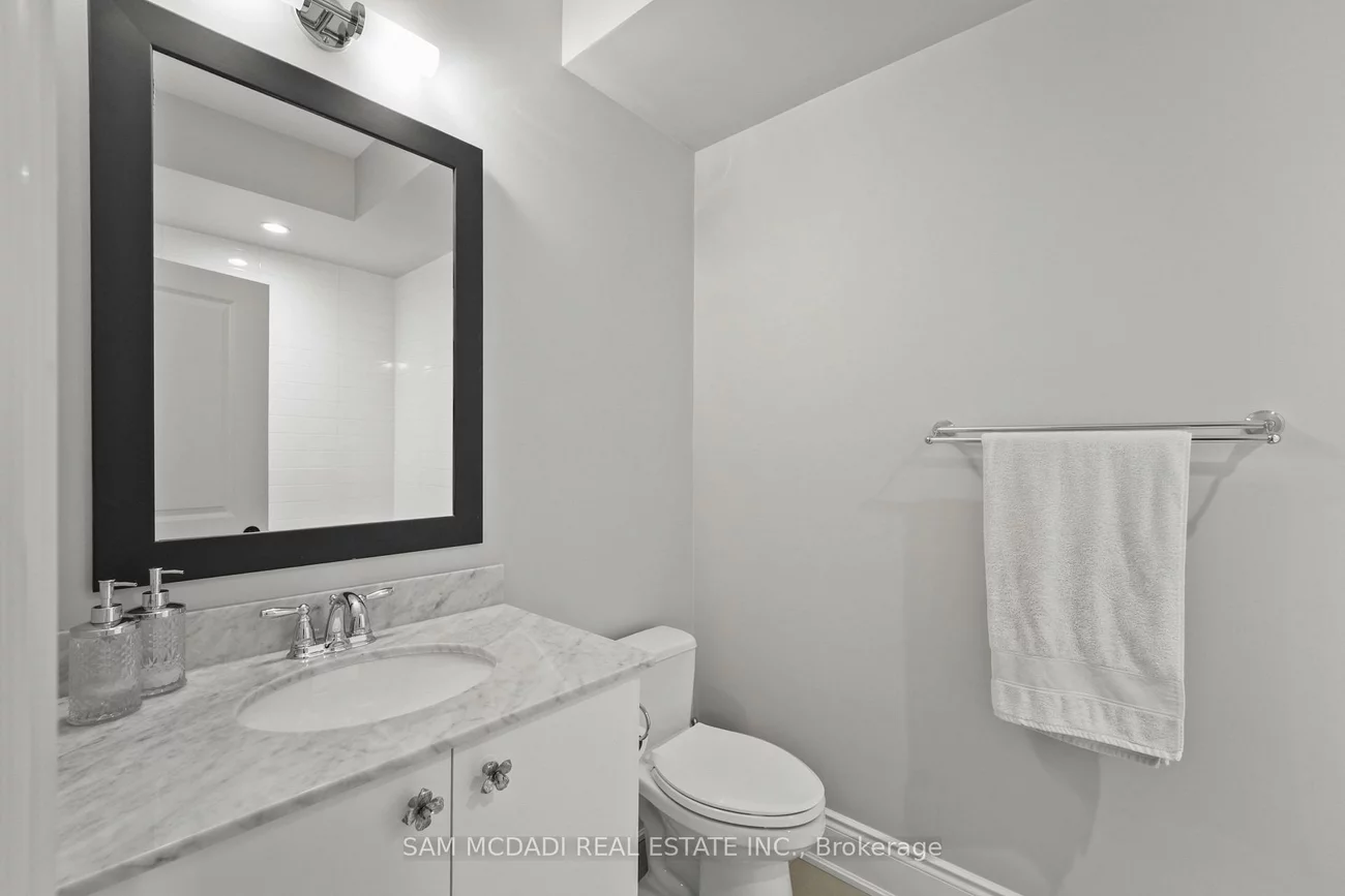 2160, Trafalgar, 1015 - RO River Oaks, Oakville