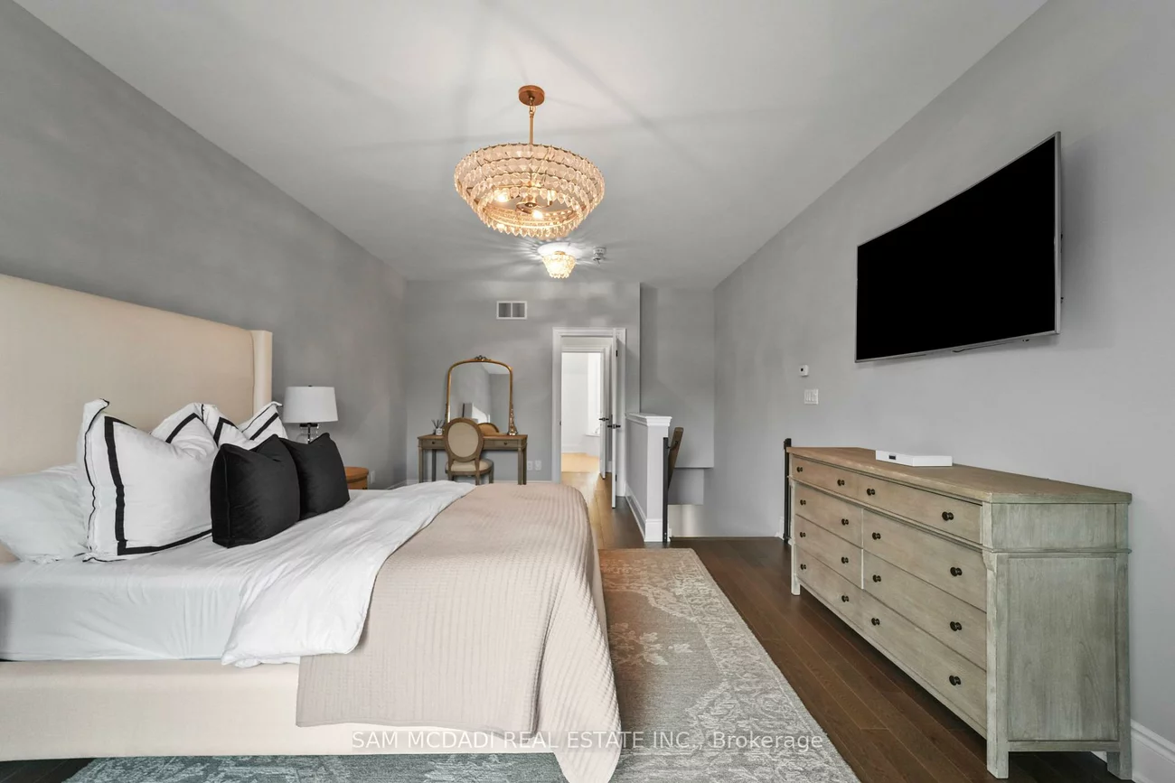 2160, Trafalgar, 1015 - RO River Oaks, Oakville