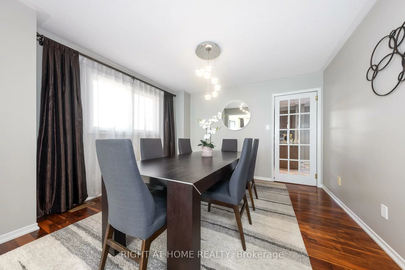 223, River Oaks, 1015 - RO River Oaks, Oakville