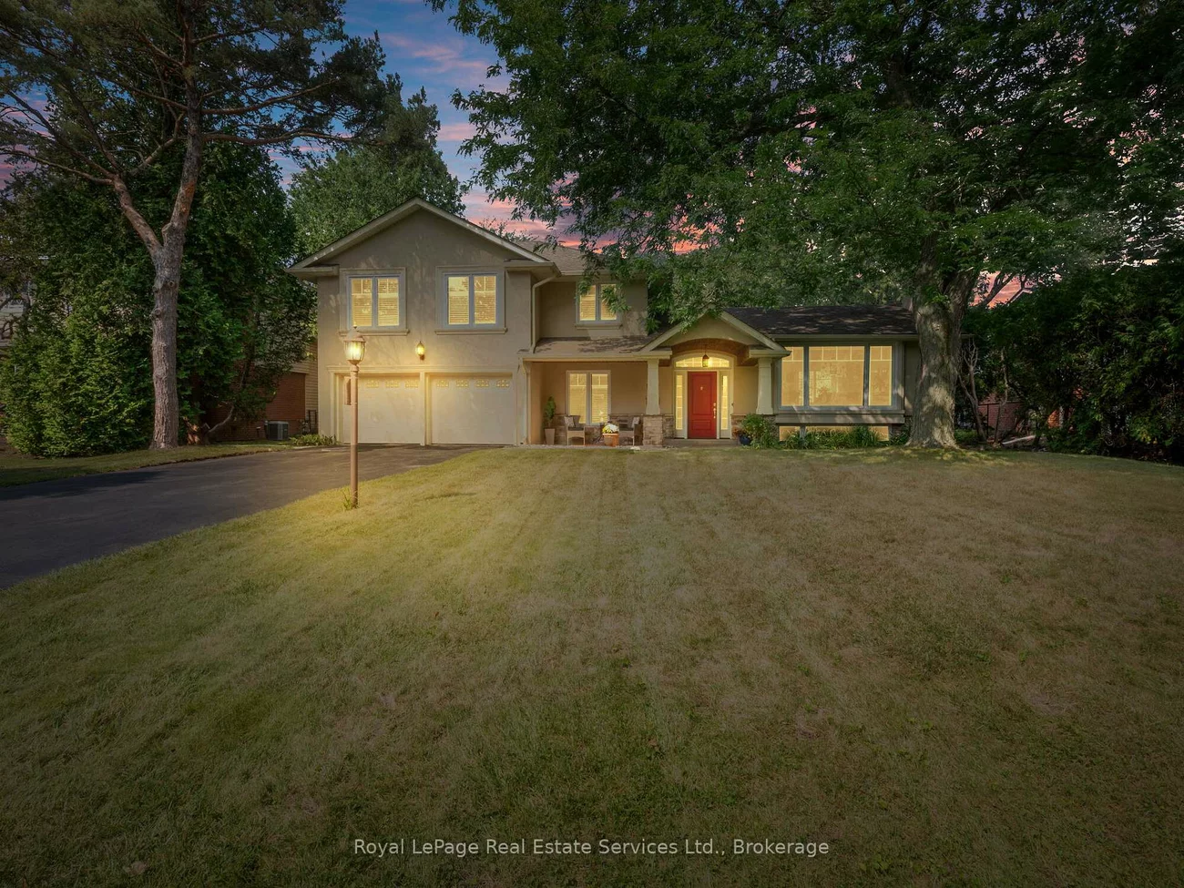 1465, Shamrock, 1017 - SW Southwest, Oakville