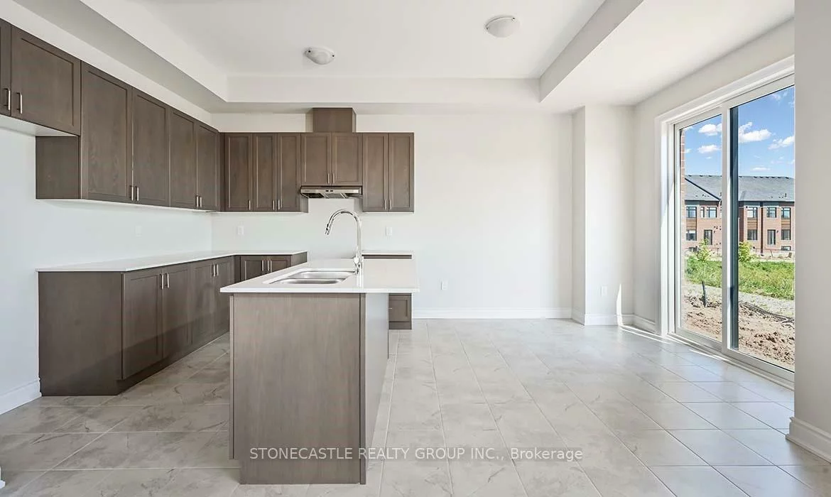 1378, Courtleigh, 1010 - JM Joshua Meadows, Oakville