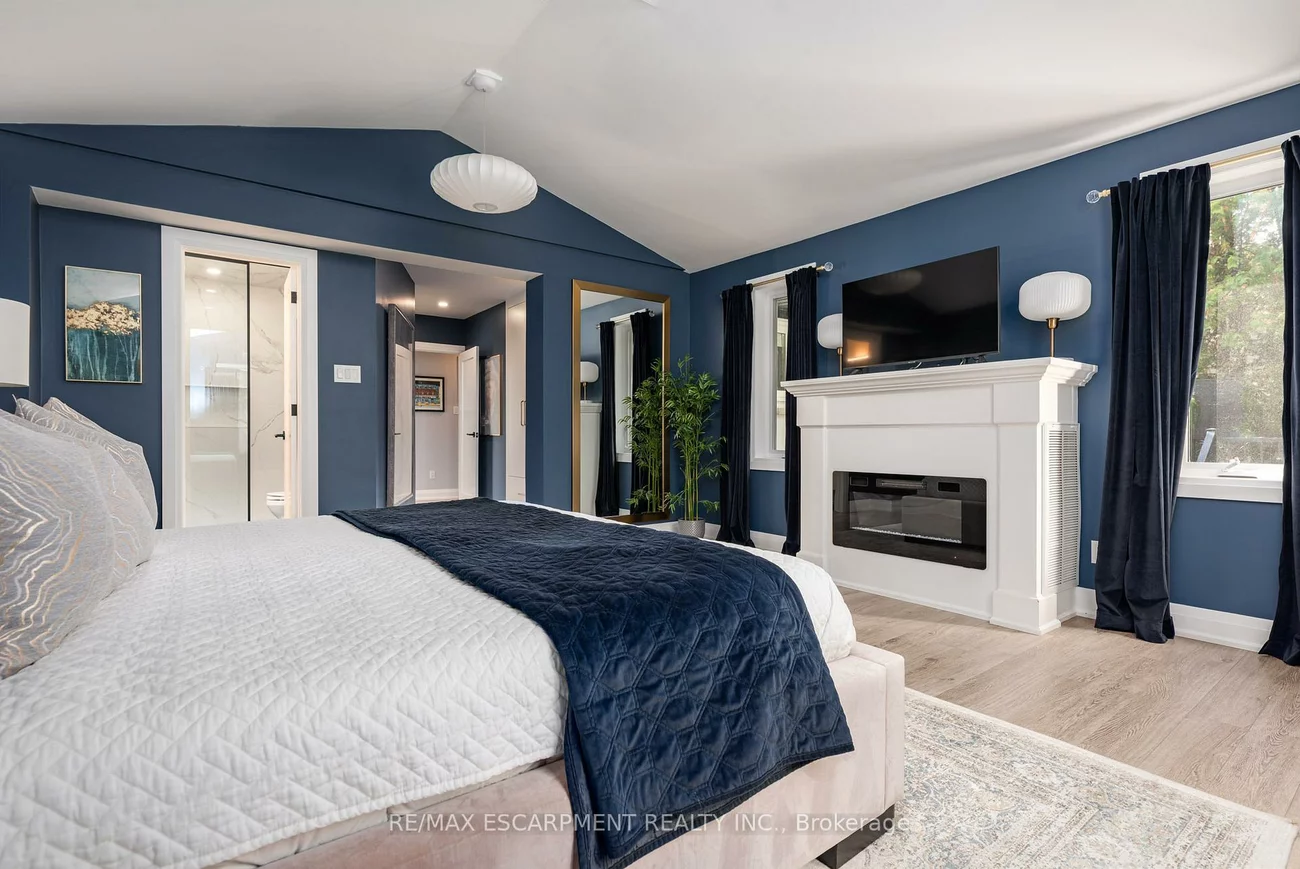 1220, LAMBETH, 1005 - FA Falgarwood, Oakville