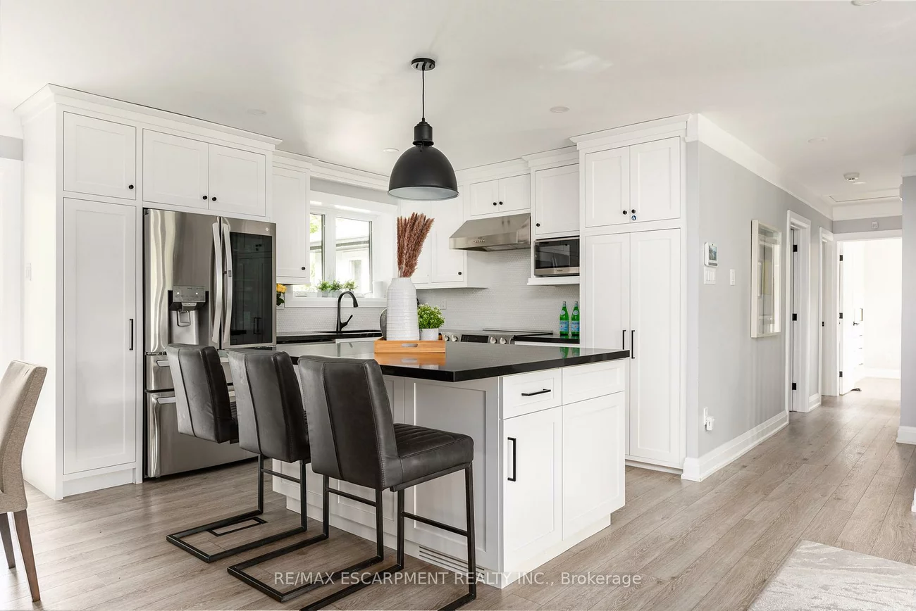 1220, LAMBETH, 1005 - FA Falgarwood, Oakville