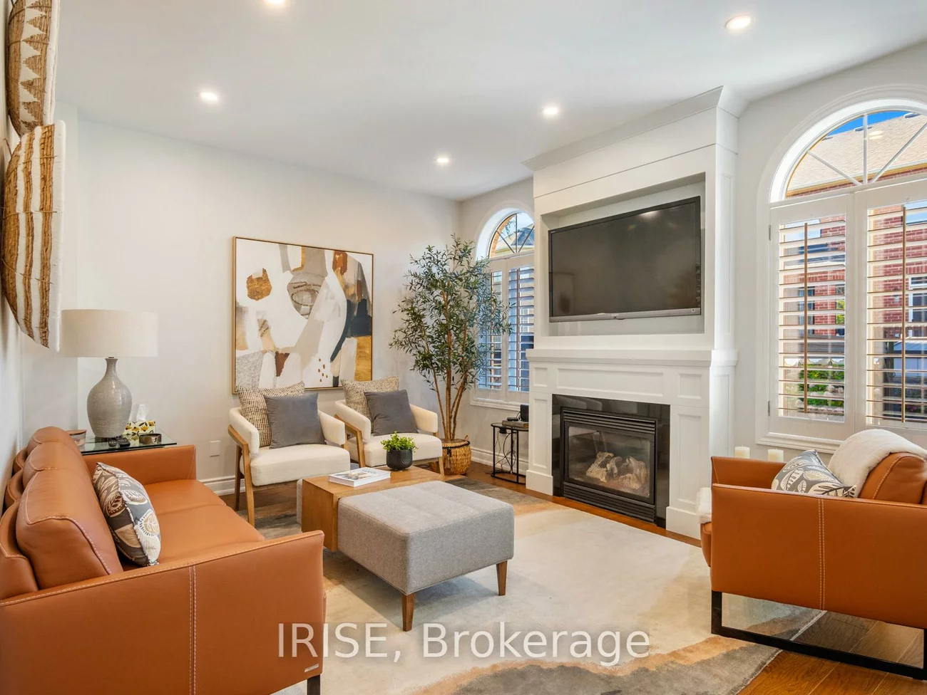3367, Whilabout, 1001 - BR Bronte, Oakville