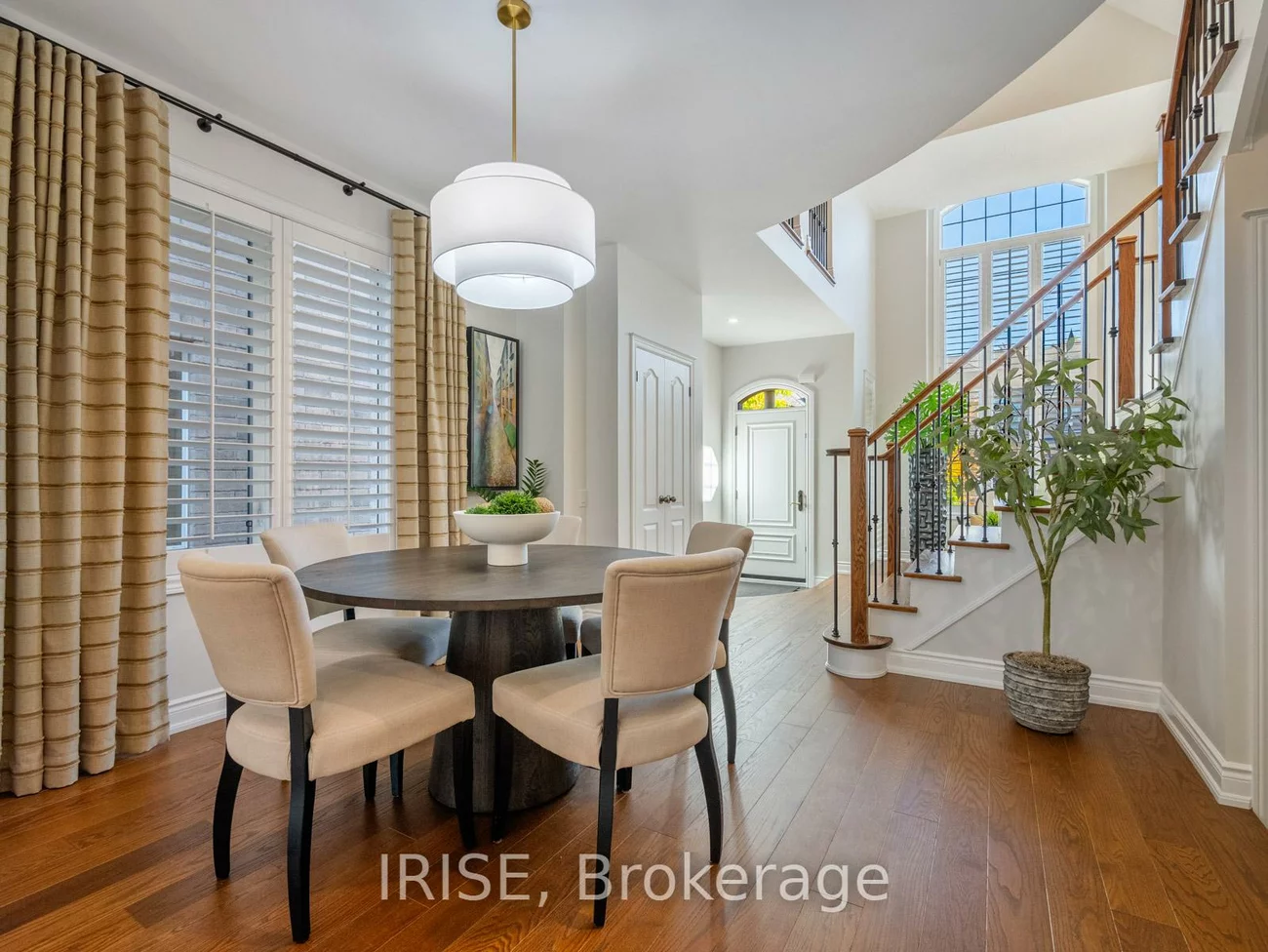3367, Whilabout, 1001 - BR Bronte, Oakville