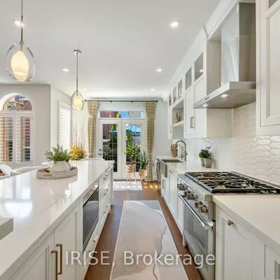 3367, Whilabout, 1001 - BR Bronte, Oakville