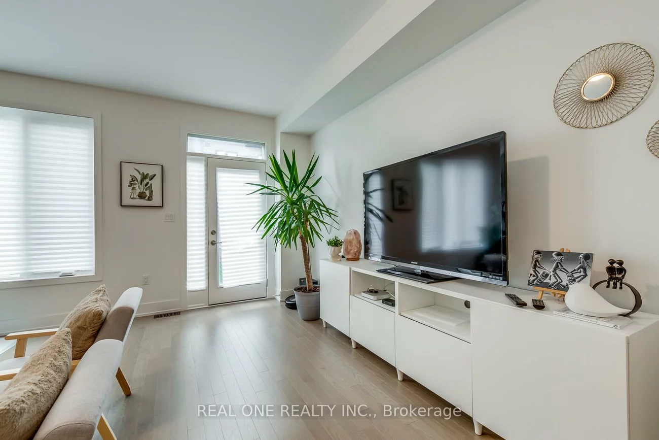 3054, Harvard, 1010 - JM Joshua Meadows, Oakville