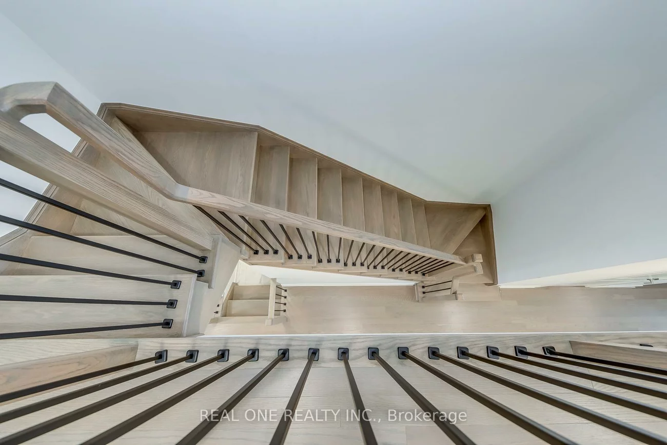 3054, Harvard, 1010 - JM Joshua Meadows, Oakville