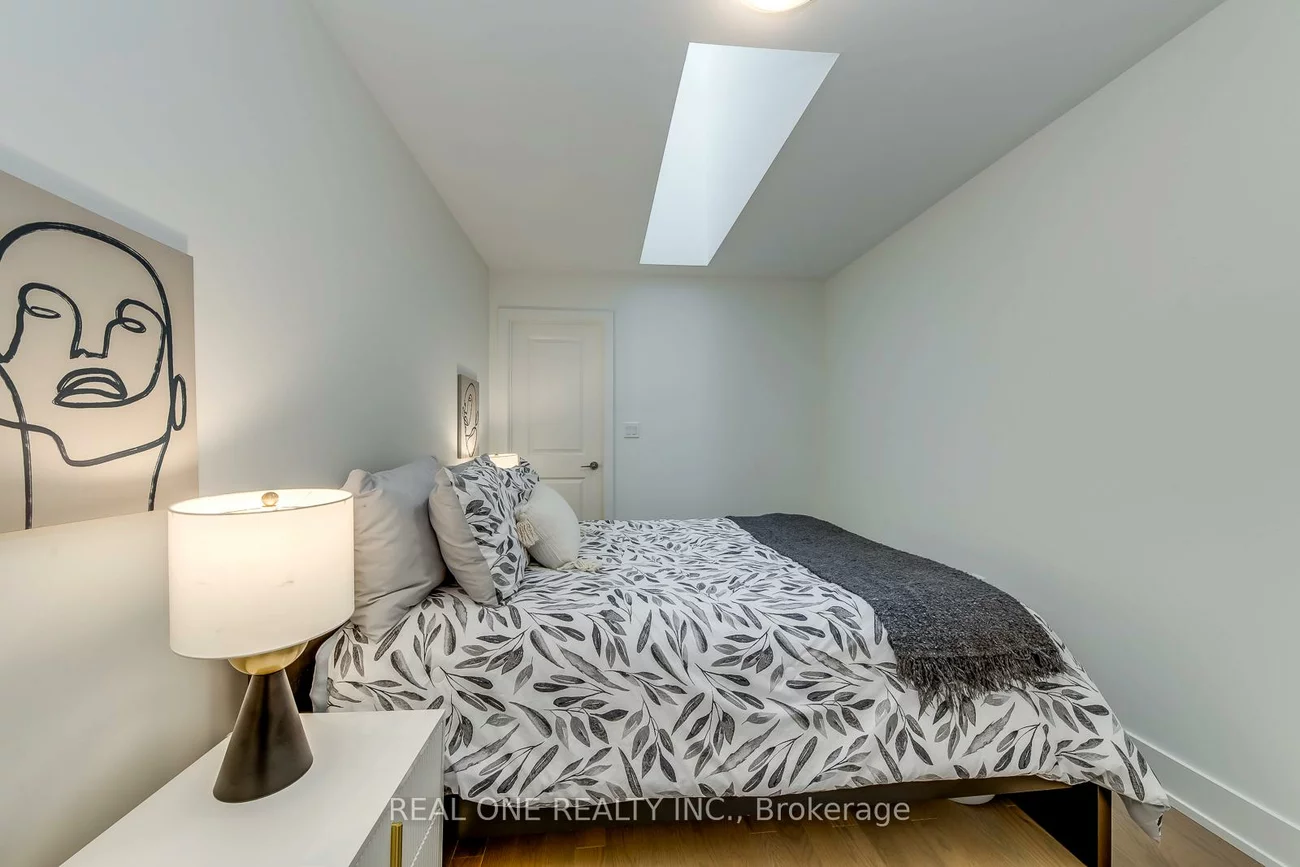 3054, Harvard, 1010 - JM Joshua Meadows, Oakville