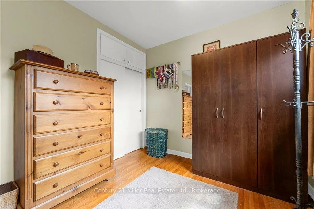 1504, Bridge, 1020 - WO West, Oakville
