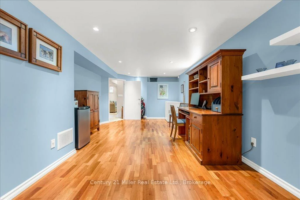 1504, Bridge, 1020 - WO West, Oakville