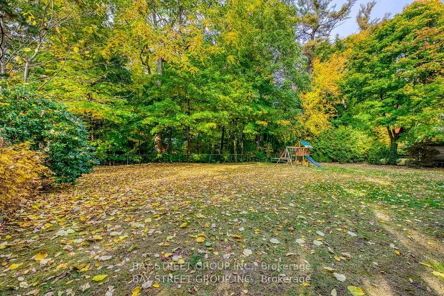 1031, Lakeshore, 1017 - SW Southwest, Oakville