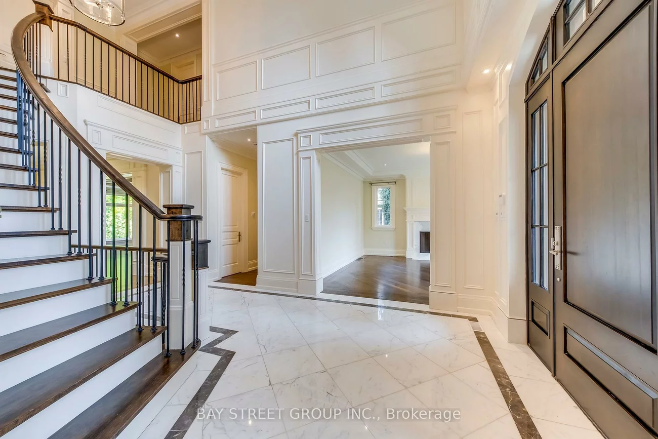 1031, Lakeshore, 1017 - SW Southwest, Oakville