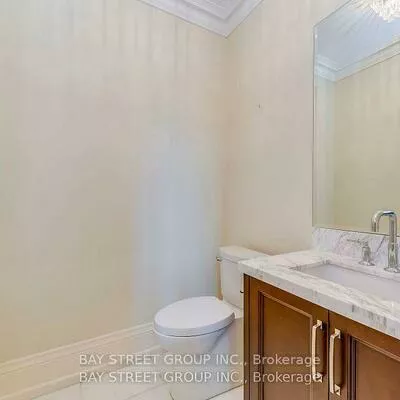 1031, Lakeshore, 1017 - SW Southwest, Oakville