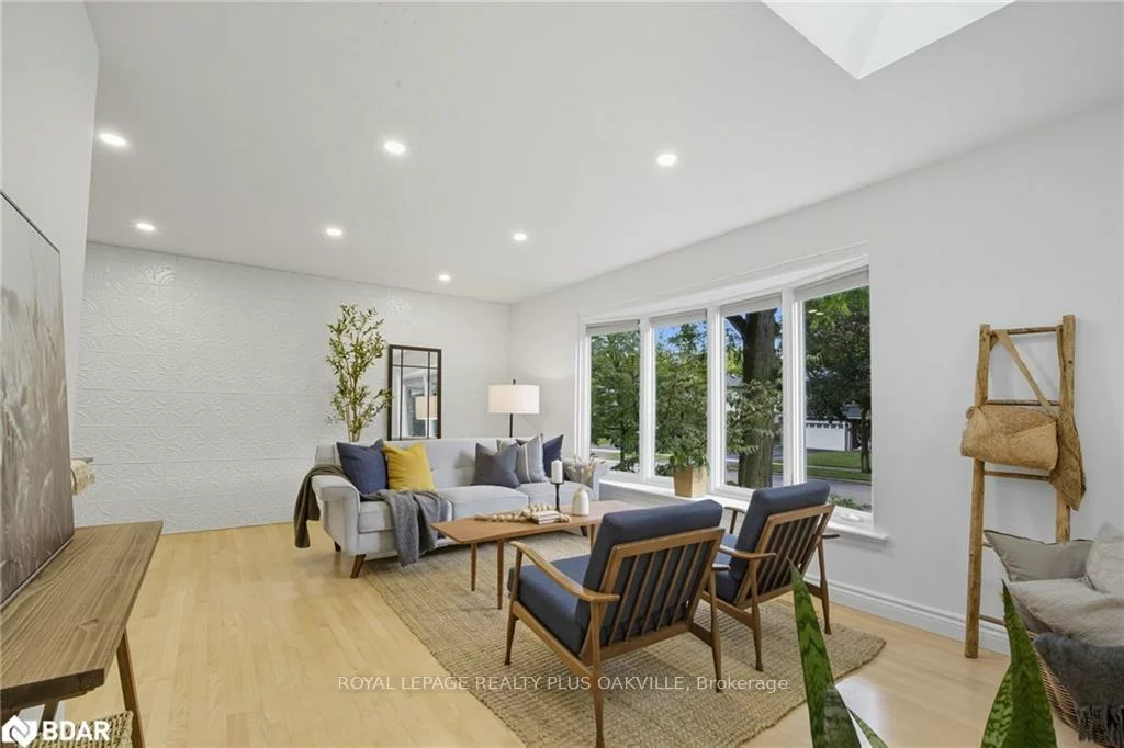 2159, Hixon, 1001 - BR Bronte, Oakville