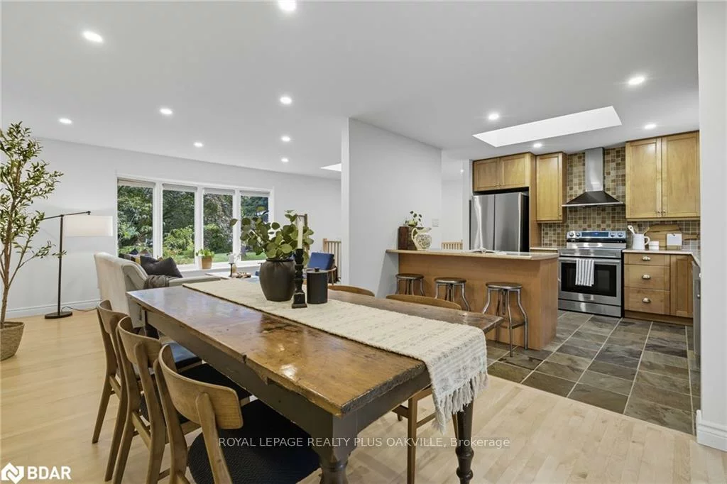 2159, Hixon, 1001 - BR Bronte, Oakville
