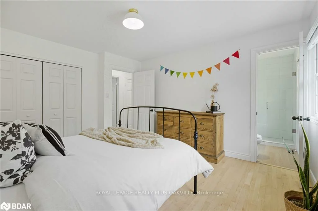 2159, Hixon, 1001 - BR Bronte, Oakville