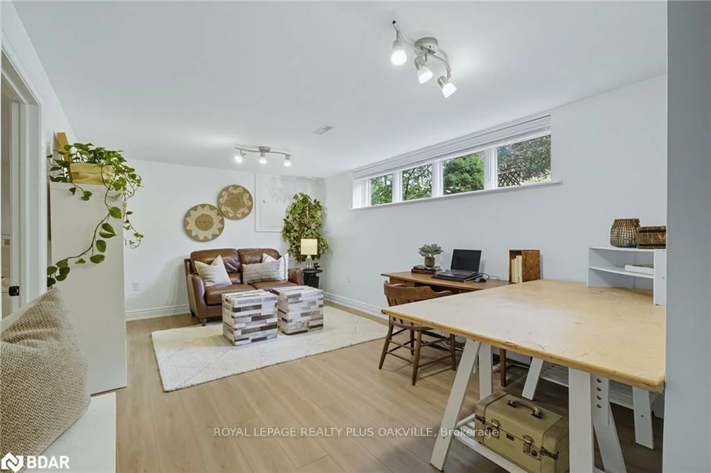 2159, Hixon, 1001 - BR Bronte, Oakville