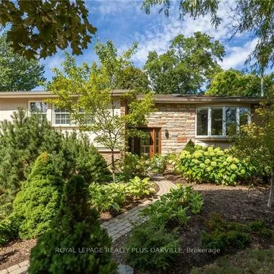 2159, Hixon, 1001 - BR Bronte, Oakville
