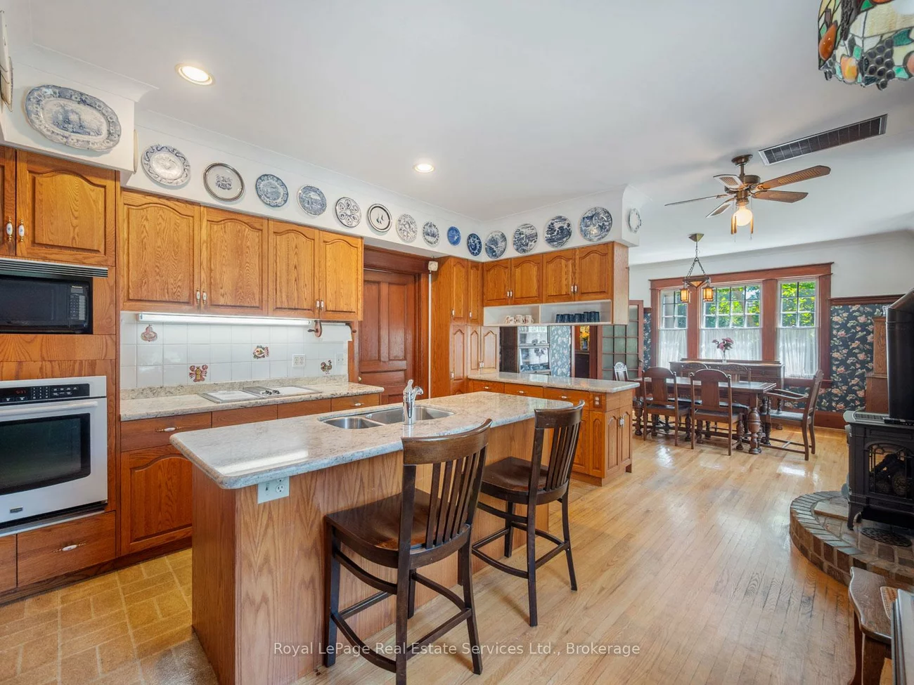 3175, Lakeshore, 1001 - BR Bronte, Oakville