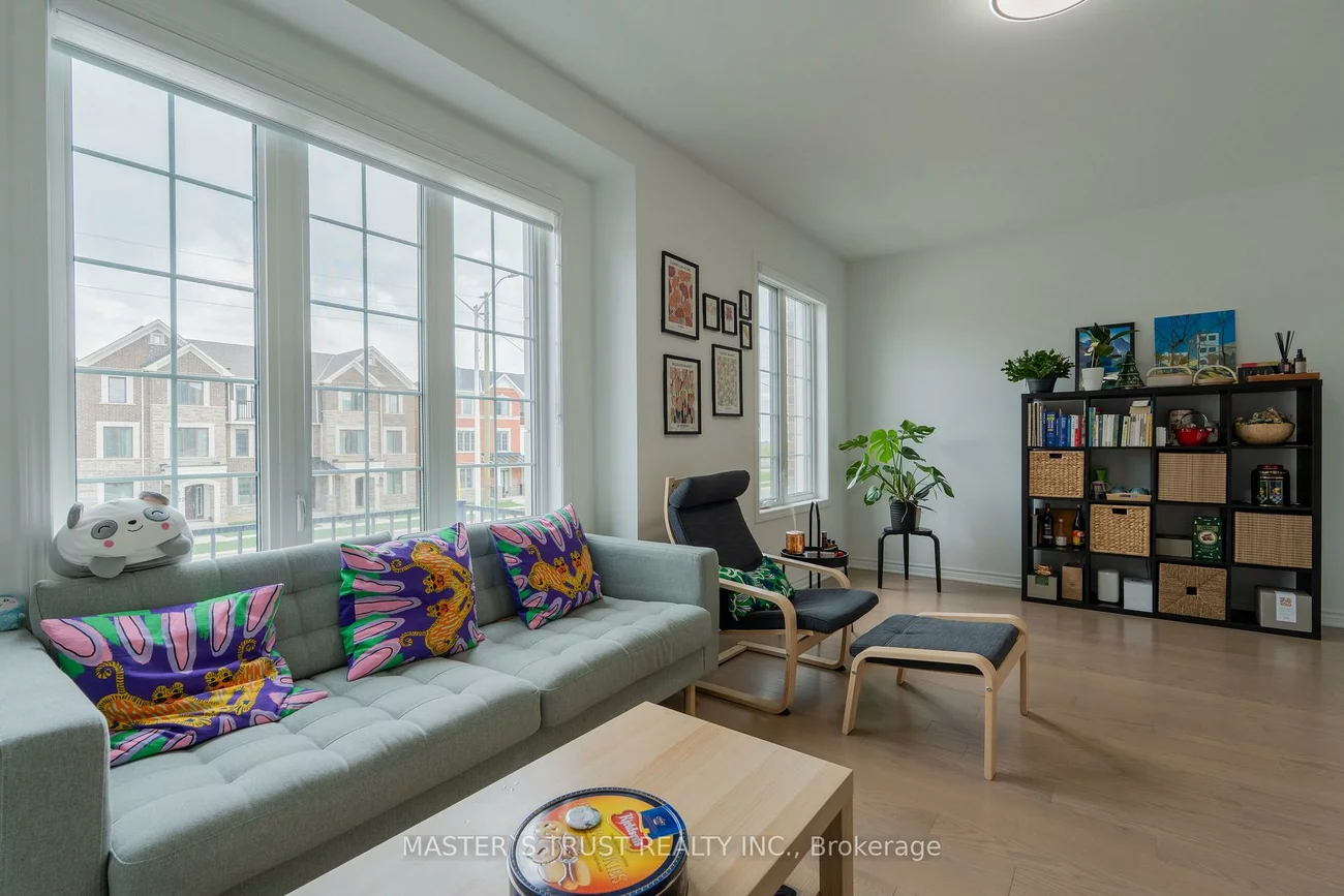 1369, William Halton, 1010 - JM Joshua Meadows, Oakville