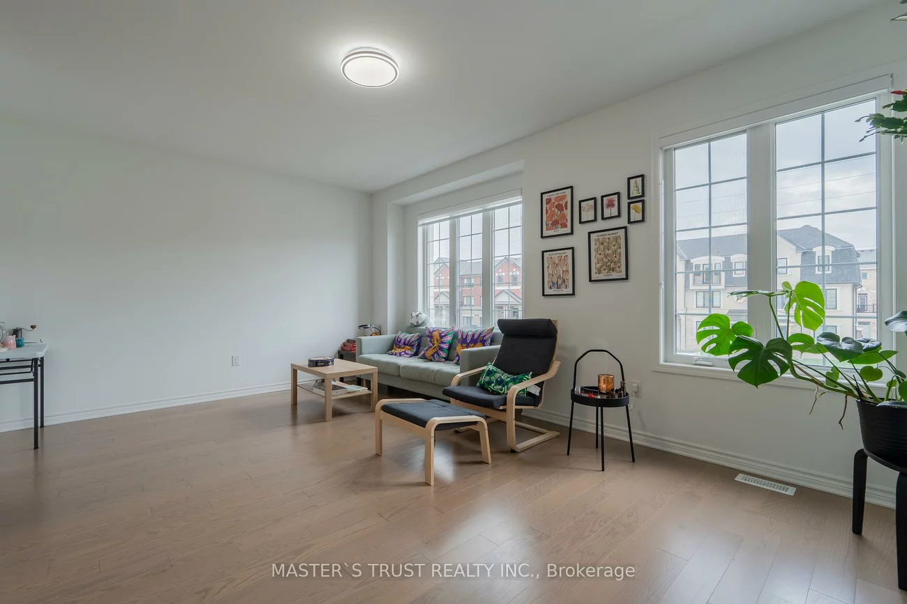 1369, William Halton, 1010 - JM Joshua Meadows, Oakville