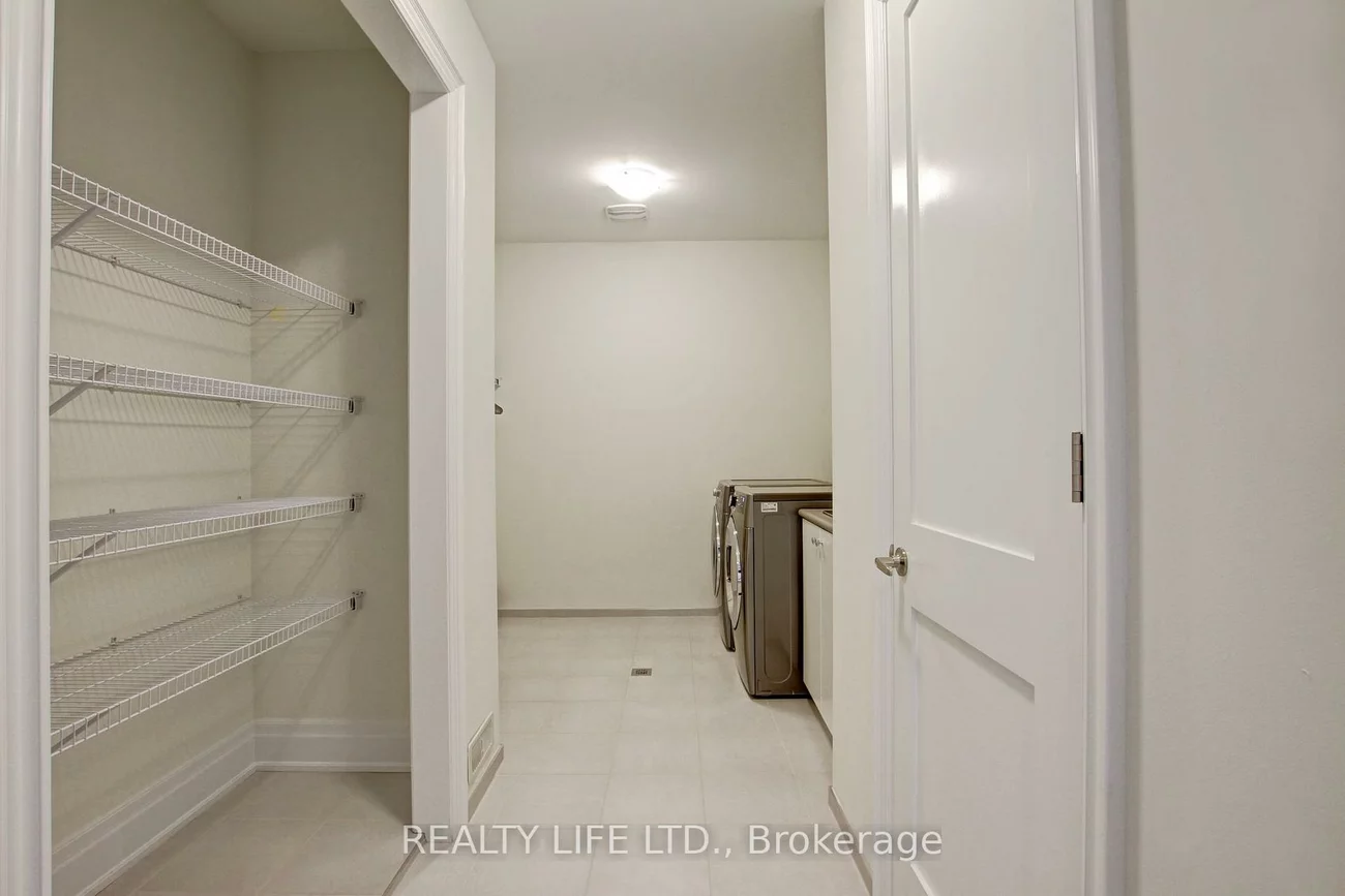 3140, Daniel, 1008 - GO Glenorchy, Oakville