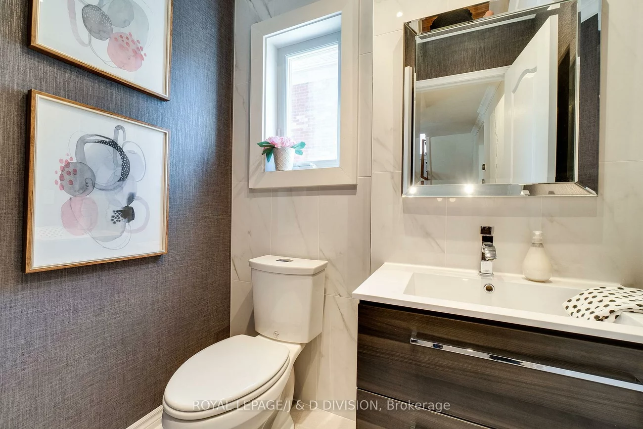 2448, Capilano, 1015 - RO River Oaks, Oakville